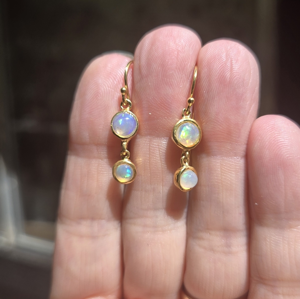 Opal sterling & gold 4k each earrings - Picture 5 of 8